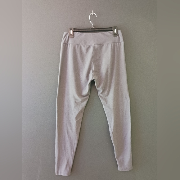 EYE CANDY WOMEN'S MEDIUM GRAY LEGGINGS VERY COMFY AND SOFT - Picture 2 of 3